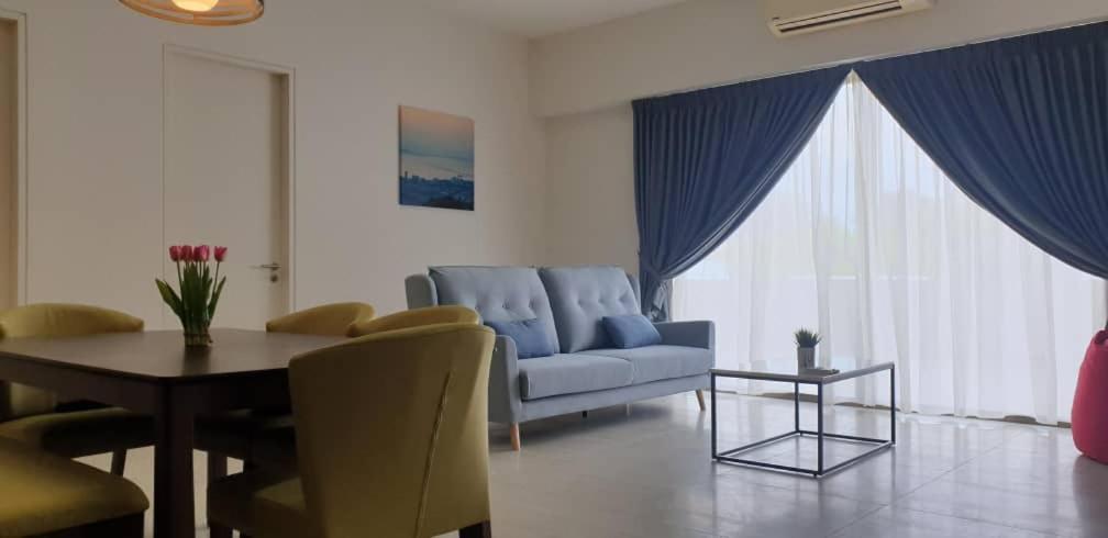 באטו פרינג'י By The Sea Suites - Managed By Sdb Host מראה חיצוני תמונה