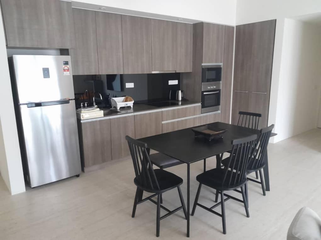 באטו פרינג'י By The Sea Suites - Managed By Sdb Host מראה חיצוני תמונה
