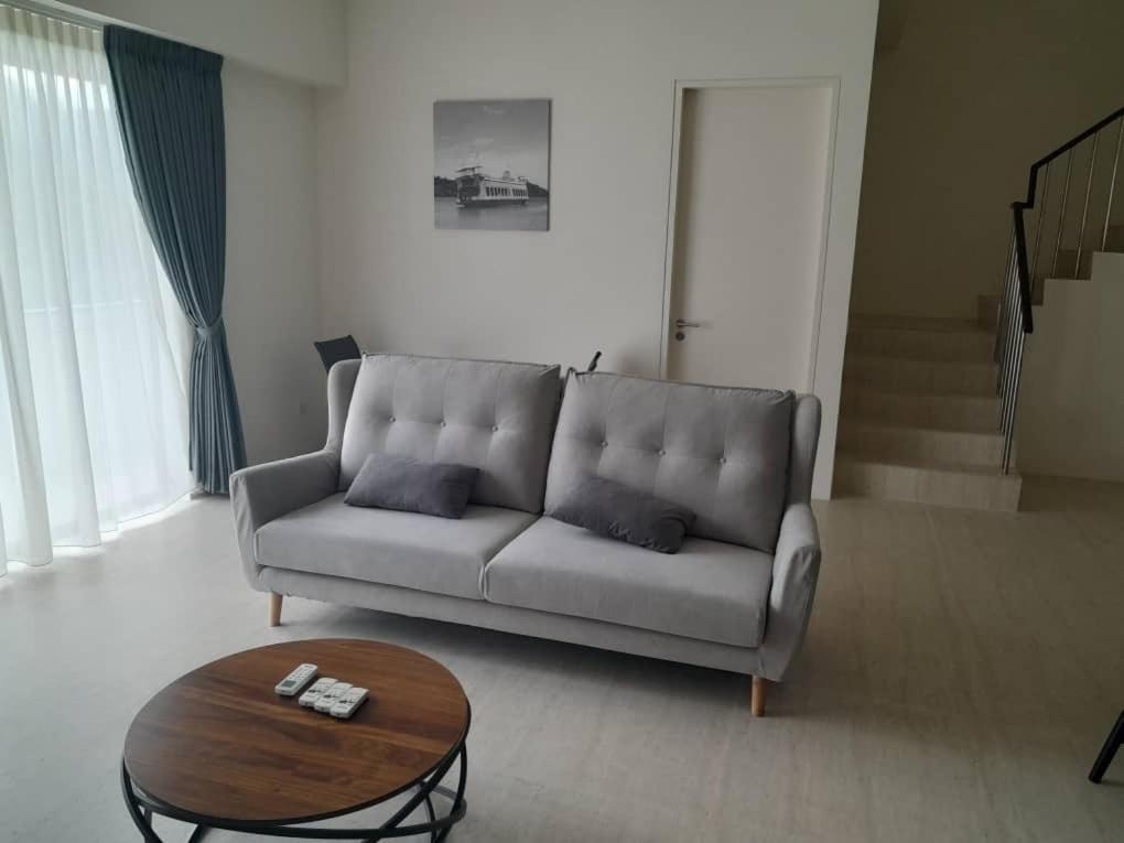באטו פרינג'י By The Sea Suites - Managed By Sdb Host מראה חיצוני תמונה